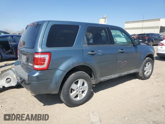 2010 Ford Escape XLS с VIN 1FMCU0C71AKC79020, выставлен на аукционе Copart как лот 52207675 с пробегом 188 415 миль миль и Списание • Salvage title. История ставок и продаж доступна на DreamBid. Изображение 3.