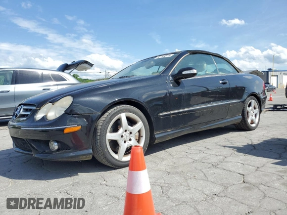 2009 Mercedes-Benz CLK 350 with VIN WDBTK56F99T107459, listed as a Copart auction lot 55199515 with 140,915 mi miles and Clean Title. Bid and sale history available at DreamBid. Image 1.
