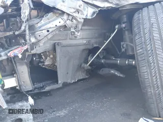 2020 Toyota Prius L Eco z VIN JTDKARFU9L3104882, wystawiony jako IAAI lot #41243035 z przebiegiem 29 013 mil mil oraz . Historia ofert i sprzedaży dostępna na DreamBid. Obrazek 18.
