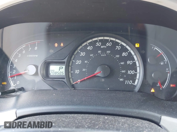 2014 Toyota Sienna LE AAS with VIN 5TDKK3DC4ES431664, listed as a IAAI auction lot 42081429 with 208,505 mi miles and . Bid and sale history available at carsss.com. Image 7.