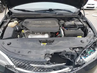 2015 Chrysler 200 Limited with VIN 1C3CCCABXFN568858, listed as a IAAI auction lot 41732534 with 110,640 mi miles. Bid and sale history available at carsss.com. Image 10.
