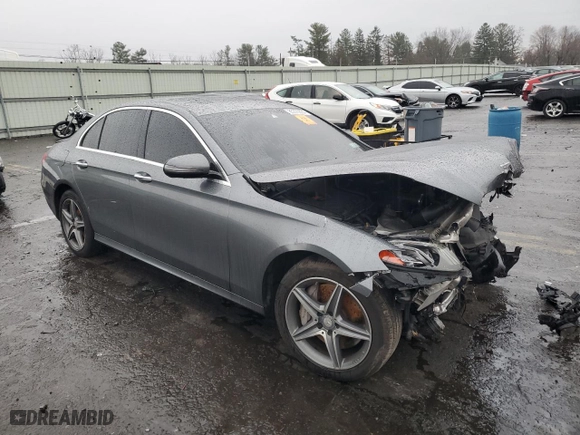 2017 Mercedes-Benz E-Class E 300 Luxury with VIN WDDZF4KB4HA019674, listed as a Copart auction lot 85370854 with 0 mi miles and Salvage Title. Bid and sale history available at carsss.com. Image 4.