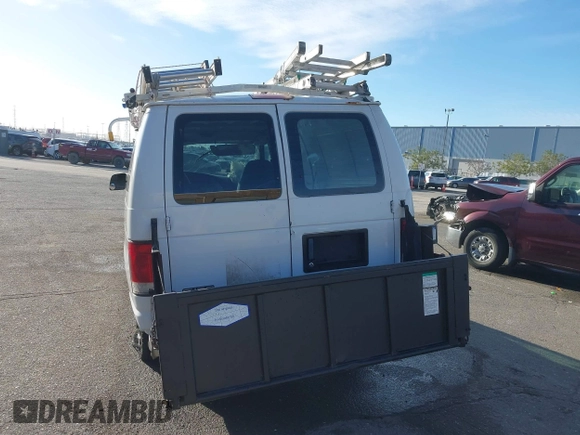 2000 Ford Econoline Cargo with VIN 1FTRE1427YHA09155, listed as a IAAI auction lot 41544236 with 32,275 mi miles. Bid and sale history available at carsss.com. Image 15.