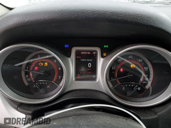 2013 Dodge Journey SE Plus with VIN 3C4PDCABXDT613045, listed as a Copart auction lot 88602235 with 255,617 mi miles and Salvage title. Bid and sale history available at DreamBid. Image 9.