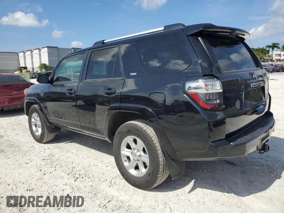 2021 Toyota 4Runner SR5 with VIN JTEEU5JR6M5247709, listed as a Copart auction lot 64248175 with 46,009 mi miles and Clean title. Bid and sale history available at DreamBid. Image 2.