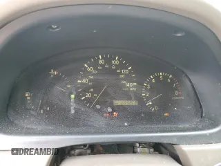 2003 Lexus RX 300 z VIN JTJHF10U030308457, wystawiony jako Copart lot #54902855 z przebiegiem 263 202 mil mil oraz Szkoda całkowita • Salvage title. Historia ofert i sprzedaży dostępna na DreamBid. Obrazek 9.