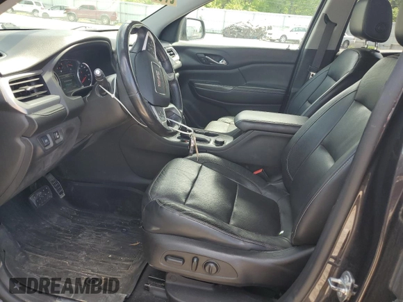 2017 GMC Acadia SLT z VIN 1GKKNULS2HZ173271, wystawiony jako Copart lot #55827905 z przebiegiem 134 345 mil mil oraz Szkoda całkowita • Salvage title. Historia ofert i sprzedaży dostępna na DreamBid. Obrazek 7.