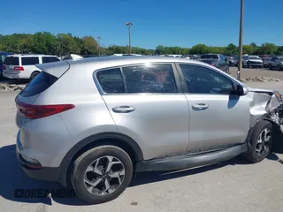 2020 Kia Sportage LX with VIN KNDPMCAC6L7742024, listed as a IAAI auction lot 41826294 with 67,359 mi miles. Bid and sale history available at carsss.com. Image 13.