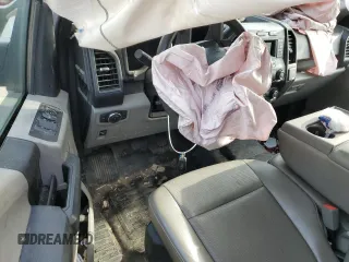 2020 Ford F-150 XL with VIN 1FTEX1C52LKD86136, listed as a Copart auction lot 77945564 with 30,446 mi miles and Salvage Title. Bid and sale history available at DreamBid. Image 8.