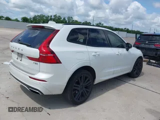 2020 Volvo XC60 R-Design with VIN YV4102DM6L1517568, listed as a IAAI auction lot 42383551 with 68,879 mi miles and . Bid and sale history available at DreamBid. Image 4.