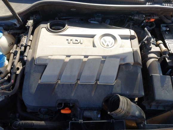 2013 Volkswagen Golf TDI with VIN WVWDM7AJ0DW138100, listed as a IAAI auction lot 41978728 with 103,264 mi miles. Bid and sale history available at carsss.com. Image 10.
