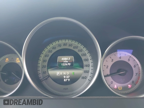 2014 Mercedes-Benz C 250 с VIN WDDGJ4HBXEG289823, выставлен на аукционе IAAI как лот 42344530 с пробегом 122 670 миль миль и . История ставок и продаж доступна на DreamBid. Изображение 7.