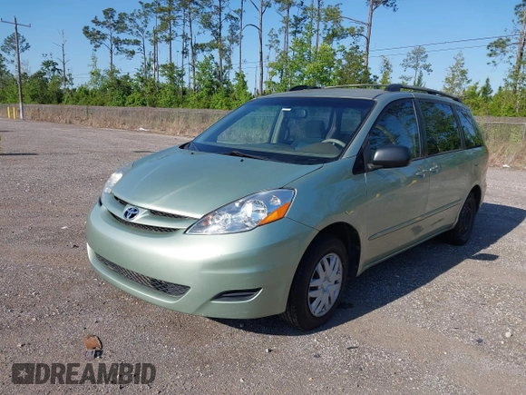 2006 Toyota Sienna CE with VIN 5TDZA23C06S390125, listed as a IAAI auction lot 42067821 with 147,152 mi miles and . Bid and sale history available at carsss.com. Image 2.