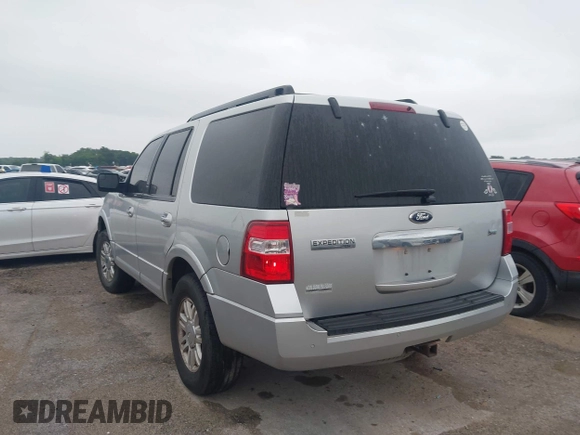 2014 Ford Expedition XLT with VIN 1FMJU1H58EEF65794, listed as a IAAI auction lot 42421781 with 151,867 mi miles and . Bid and sale history available at DreamBid. Image 3.