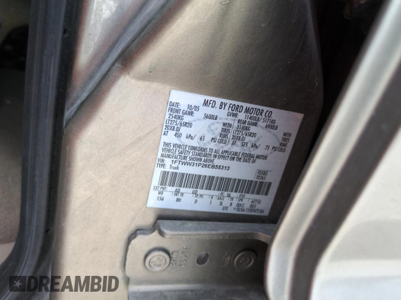 2006 Ford F-350 XL with VIN 1FTWW31P26EB55313, listed as a Copart auction lot 53206655 with 148,940 mi miles and Salvage Title. Bid and sale history available at DreamBid. Image 12.