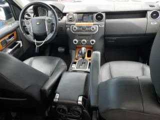 2010 Land Rover LR4 Lux with VIN SALAK2D43AA535304, listed as a Copart auction lot 56714695 with 186,756 mi miles and Clean title. Bid and sale history available at DreamBid. Image 8.