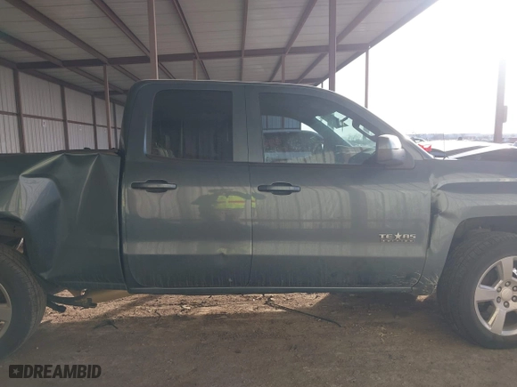 2014 Chevrolet Silverado 1500 LT with VIN 1GCRCREC4EZ296598, listed as a IAAI auction lot 41425582 with 140,620 mi miles. Bid and sale history available at carsss.com. Image 13.