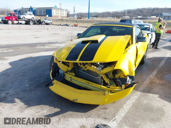 2006 Ford Mustang GT Deluxe with VIN 1ZVFT85H065120839, listed as a IAAI auction lot 41479836 with 87,079 mi miles. Bid and sale history available at carsss.com. Image 6.