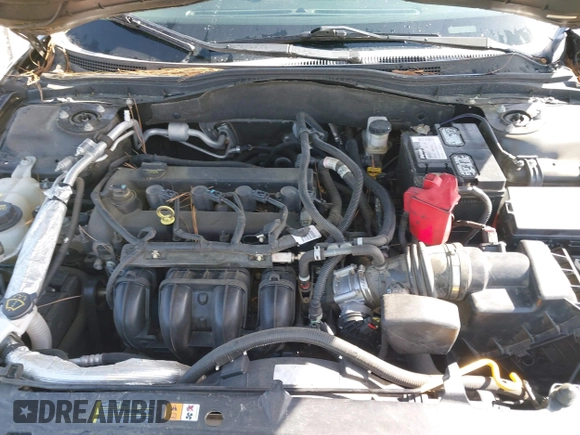 2011 Ford Fusion SEL with VIN 3FAHP0JA7BR319183, listed as a IAAI auction lot 41829886 with 119,302 mi miles. Bid and sale history available at carsss.com. Image 10.