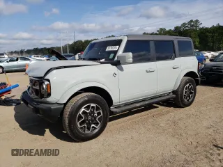 2024 Ford Bronco Outer Banks with VIN 1FMEE8BP8RLA73270, listed as a Copart auction lot 56790205 with 8,715 mi miles and Salvage title. Bid and sale history available at DreamBid. Image 1.