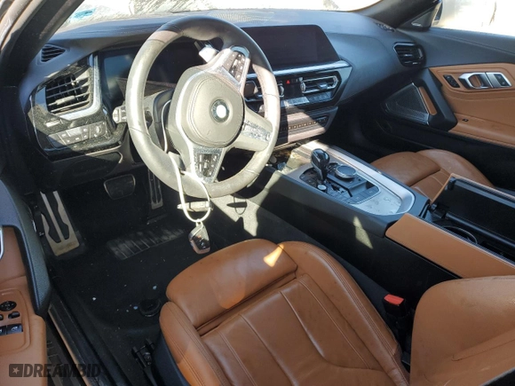 2020 BMW Z4 sDriveM40i with VIN WBAHF9C04LWW40647, listed as a Copart auction lot 80900534 with 0 mi miles and Salvage Title. Bid and sale history available at carsss.com. Image 8.