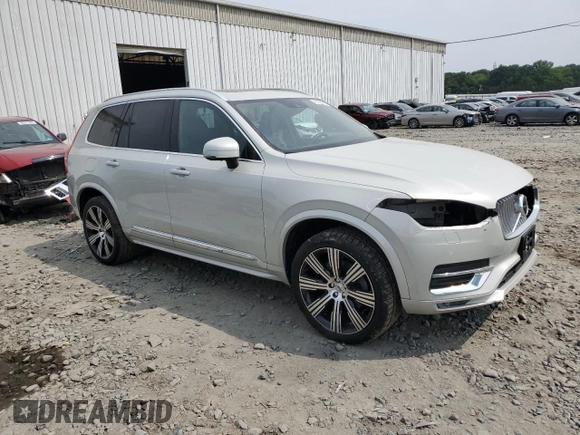 2020 Volvo XC90 Inscription with VIN YV4A221L2L1556129, listed as a Copart auction lot 60505925 with 84,871 mi miles and Salvage title. Bid and sale history available at DreamBid. Image 4.