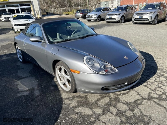 2001 Porsche 911 Carrera with VIN WP0CA29931S653922, listed as a IAAI auction lot 41811925 with NaN miles. Bid and sale history available at carsss.com. Image 2.