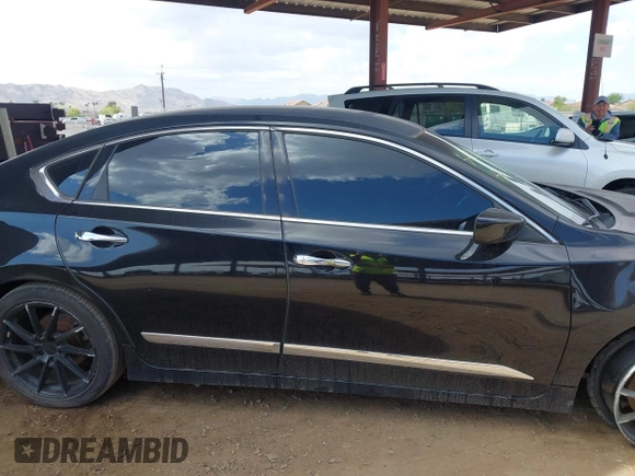 2016 Nissan Altima SR z VIN 1N4AL3AP1GC143255, wystawiony jako IAAI lot #42163462 z przebiegiem 116 156 mil mil oraz . Historia ofert i sprzedaży dostępna na DreamBid. Obrazek 13.