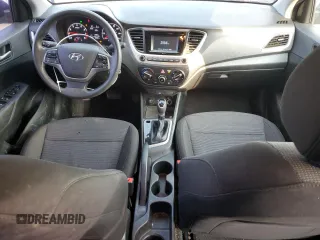 2020 Hyundai Accent SE z VIN 3KPC24A6XLE119008, wystawiony jako Copart lot #42598105 z przebiegiem 58 304 mil mil oraz Nie do naprawy • Non repairable. Historia ofert i sprzedaży dostępna na DreamBid. Obrazek 8.