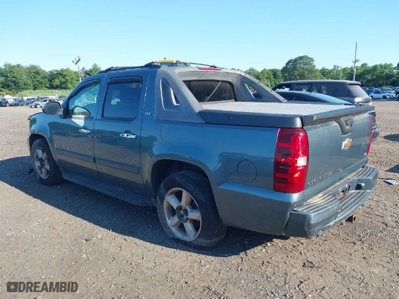 2008 Chevrolet Avalanche LTZ with VIN 3GNFK12348G168207, listed as a IAAI auction lot 39784948 with 1 mi miles. Bid and sale history available at carsss.com. Image 3.