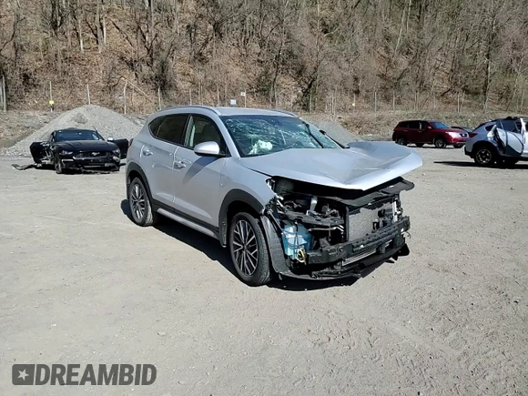 2019 Hyundai Tucson SEL z VIN KM8J3CAL6KU938209, wystawiony jako Copart lot #53404545 z przebiegiem 77 811 mil mil oraz Szkoda całkowita • Salvage title. Historia ofert i sprzedaży dostępna na DreamBid. Obrazek 12.