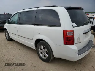 2010 Dodge Grand Caravan SXT z VIN 2D4RN5D12AR354539, wystawiony jako Copart lot #53935695 z przebiegiem 157 100 mil mil oraz Czysty tytuł • Clean title. Historia ofert i sprzedaży dostępna na DreamBid. Obrazek 2.