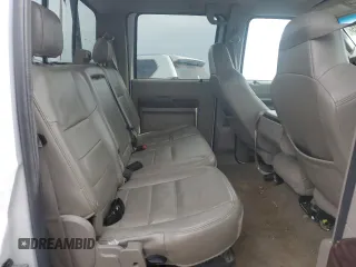 2008 Ford F-350 XL z VIN 1FTWW33R58EA97263, wystawiony jako Copart lot #50834145 z przebiegiem 286 706 mil mil oraz Szkoda całkowita • Salvage title. Historia ofert i sprzedaży dostępna na DreamBid. Obrazek 10.