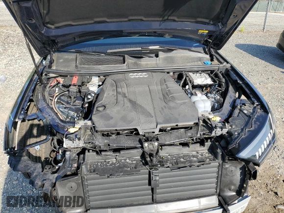 2024 Audi Q7 Premium Plus with VIN WA1LCBF71RD002800, listed as a Copart auction lot 67701204 with 4,920 mi miles and Salvage title. Bid and sale history available at DreamBid. Image 12.