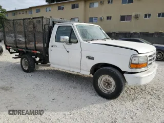 1995 Ford F-250 with VIN 1FTHF25H1SNB73298, listed as a Copart auction lot 84031634 with 0 mi miles and Salvage Title. Bid and sale history available at carsss.com. Image 4.