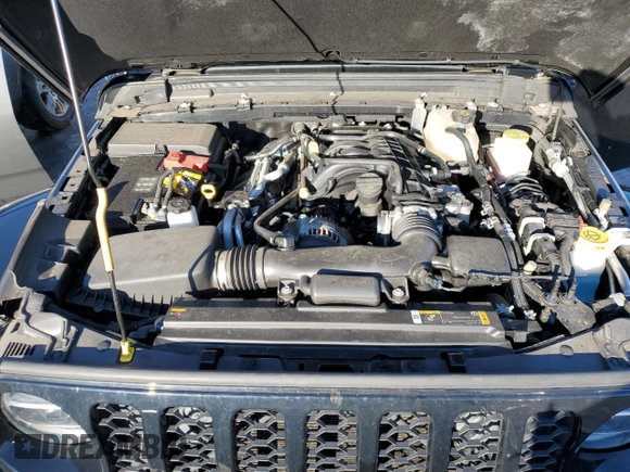 2022 Jeep Gladiator Willys with VIN 1C6HJTAG3NL117386, listed as a Copart auction lot 84271684 with 9,114 mi miles and Salvage title. Bid and sale history available at DreamBid. Image 11.