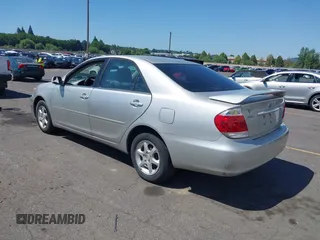 2006 Toyota Camry STD with VIN 4T1BE32K66U121154, listed as a IAAI auction lot 42472191 with 290,567 mi miles and . Bid and sale history available at DreamBid. Image 3.