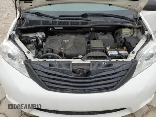 2017 Toyota Sienna L with VIN 5TDZZ3DC4HS785327, listed as a Copart auction lot 49284405 with 86,225 mi miles and Salvage Title. Bid and sale history available at DreamBid. Image 13.