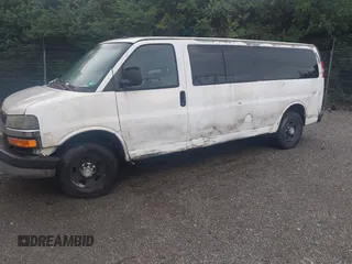 2011 Chevrolet Express Passenger 1LT with VIN 1GAZG1FG3B1143835, listed as a IAAI auction lot 42649421 with 162,129 mi miles and . Bid and sale history available at DreamBid. Image 18.