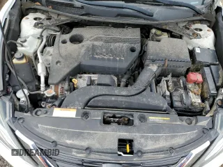 2016 Nissan Altima S z VIN 1N4AL3AP2GN346062, wystawiony jako Copart lot #52260765 z przebiegiem 158 314 mil mil oraz Czysty tytuł • Clean title. Historia ofert i sprzedaży dostępna na DreamBid. Obrazek 11.