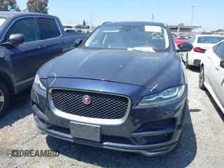 2018 Jaguar F-Pace 30t Portfolio with VIN SADCN2GX4JA284441, listed as a IAAI auction lot 41758867 with 113,302 mi miles and . Bid and sale history available at DreamBid. Image 13.