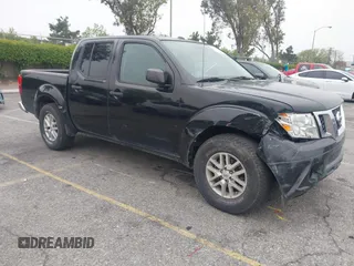 2016 Nissan Frontier SV z VIN 1N6AD0ER8GN758758, wystawiony jako IAAI lot #42163250 z przebiegiem 136 868 mil mil oraz . Historia ofert i sprzedaży dostępna na DreamBid. Obrazek 1.