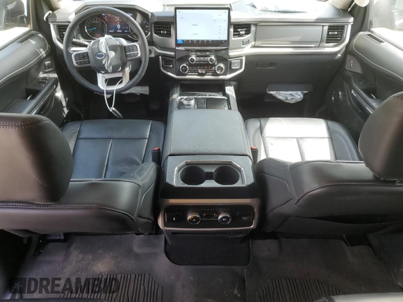 2024 Ford Expedition XLT with VIN 1FMJU1H81REA55710, listed as a Copart auction lot 56927215 with 16,072 mi miles and Salvage title. Bid and sale history available at DreamBid. Image 8.