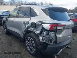 2020 Ford Escape SEL z VIN 1FMCU9H66LUA64860, wystawiony jako IAAI lot #41947561 z przebiegiem 50 703 mil mil oraz . Historia ofert i sprzedaży dostępna na DreamBid. Obrazek 3.