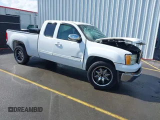 2009 GMC Sierra 1500 with VIN 1GTEC39J69Z260325, listed as a IAAI auction lot 41719022 with 207,647 mi miles and . Bid and sale history available at DreamBid. Image 1.