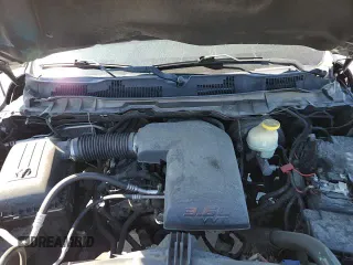 2017 Ram 1500 Express z VIN 1C6RR6KG3HS679442, wystawiony jako Copart lot #70269865 z przebiegiem 129 297 mil mil oraz Szkoda całkowita • Salvage title. Historia ofert i sprzedaży dostępna na DreamBid. Obrazek 13.