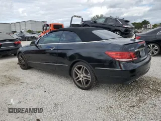 2015 Mercedes-Benz E 400 with VIN WDDKK6FF4FF304607, listed as a Copart auction lot 80517184 with 111,537 mi miles and Salvage title. Bid and sale history available at DreamBid. Image 2.