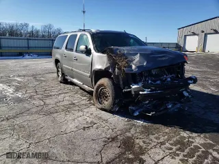 2007 Chevrolet Suburban LT with VIN 1GNFC16J47J214539, listed as a Copart auction lot 45556105 with 203,922 mi miles and Salvage Title. Bid and sale history available at carsss.com. Image 12.