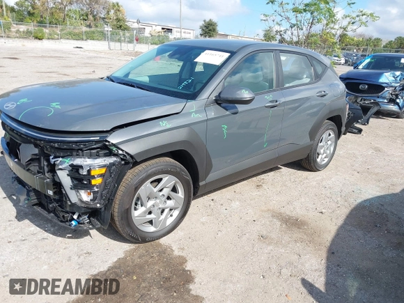 2025 Hyundai Kona SE with VIN KM8HA3AB3SU219821, listed as a IAAI auction lot 41165741 with 205 mi miles. Bid and sale history available at carsss.com. Image 2.