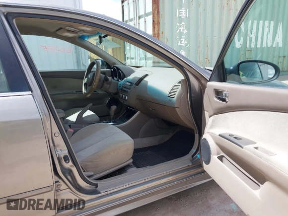 2006 Nissan Altima S with VIN 1N4AL11D96C257688, listed as a IAAI auction lot 42125335 with 167,753 mi miles and . Bid and sale history available at DreamBid. Image 5.